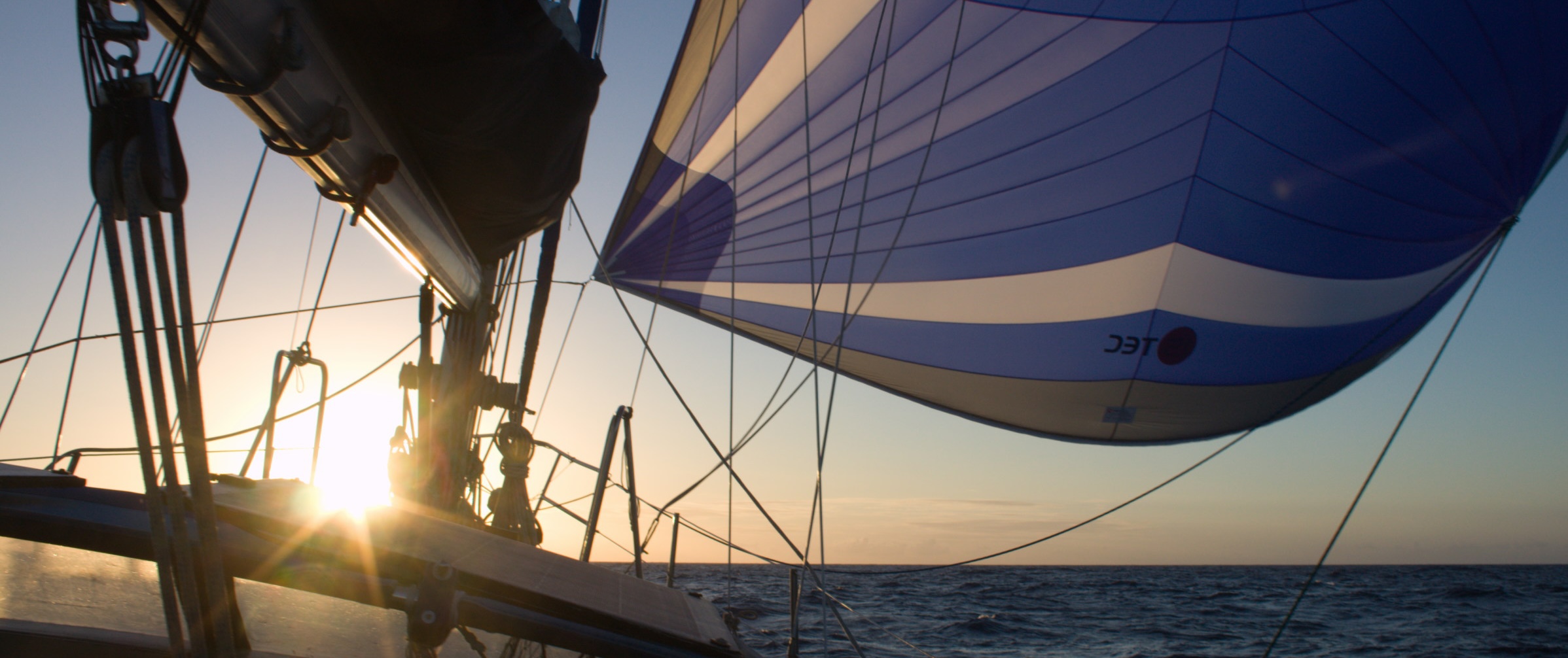 Cruising & Sailing Umschlagbild